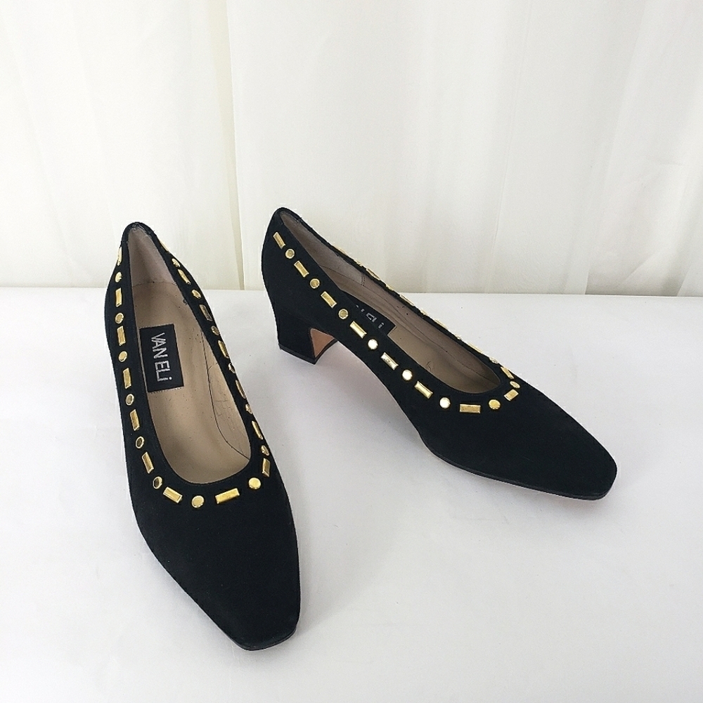 Vaneli black suede leather gold studded block chunky heel 8.5 NARROW